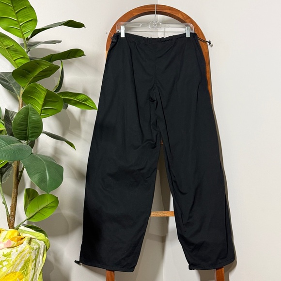 Pacsun XS Black Parachute Pants - Picture 4 of 11